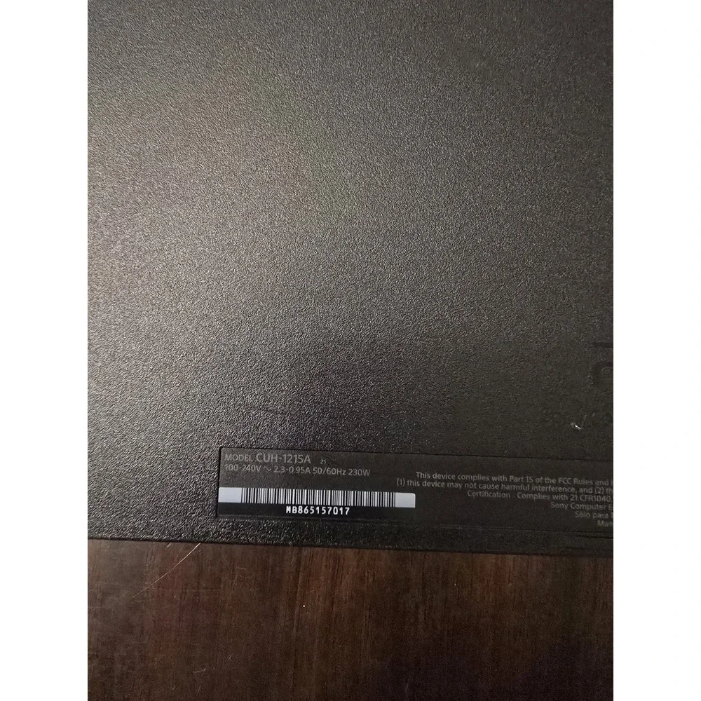Sony PlayStation 4 PS4 500GB Black Console Gaming Console & Wireless Controller